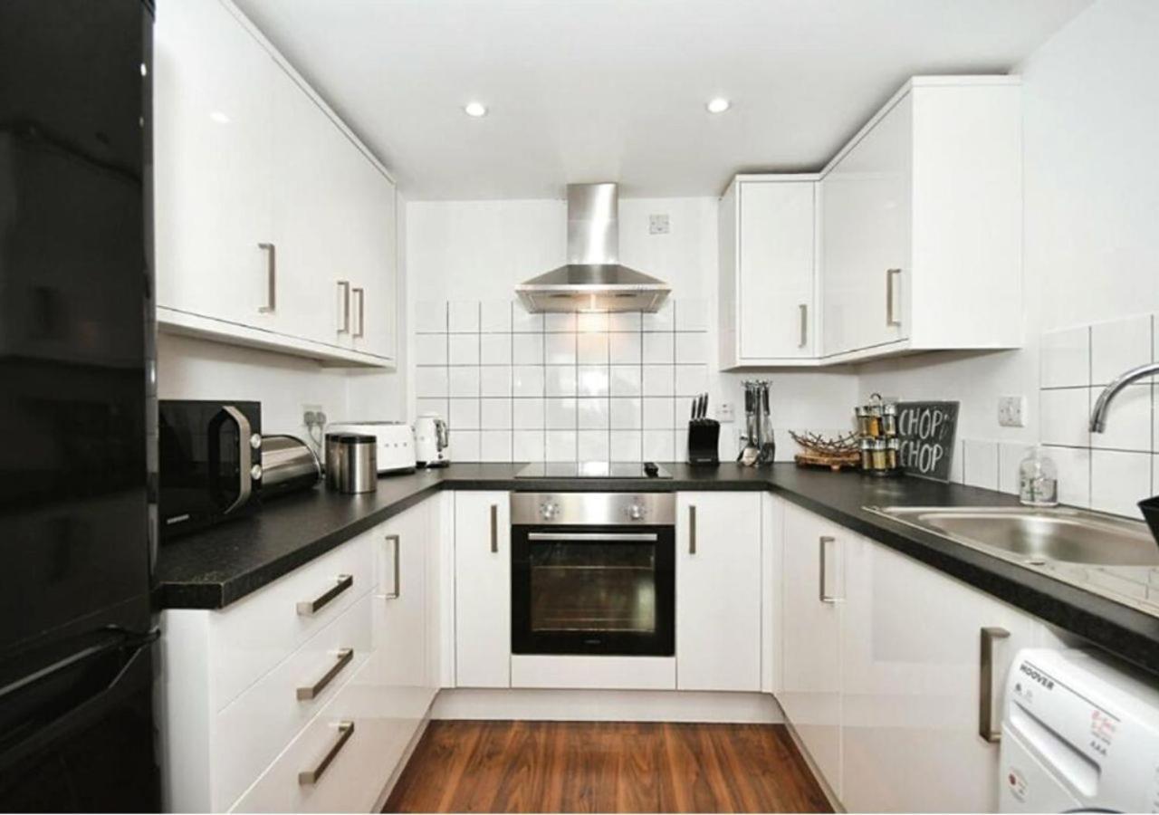 Igloo Viewpoint City Centre Stay & Free Parking Sheffield Bagian luar foto